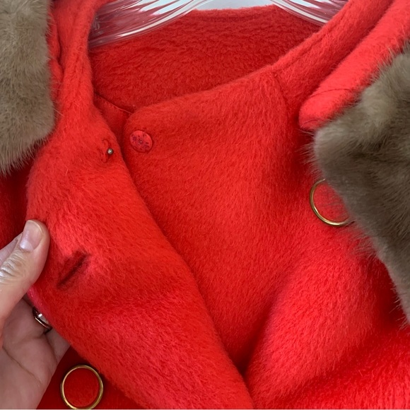 PRICE DROP Vintage Double Breasted Red Coat Fur Neckline 1960s 1970s Approx S/M - Picture 5 of 17